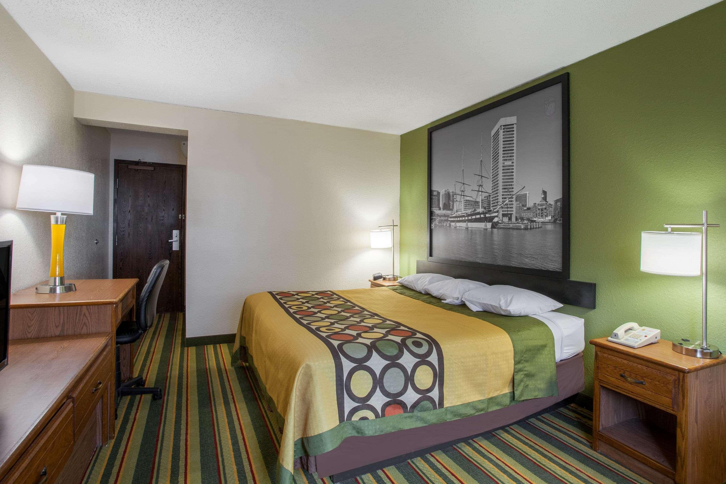 Готель Super 8 By Wyndham College Park Wash Dc Area Екстер'єр фото